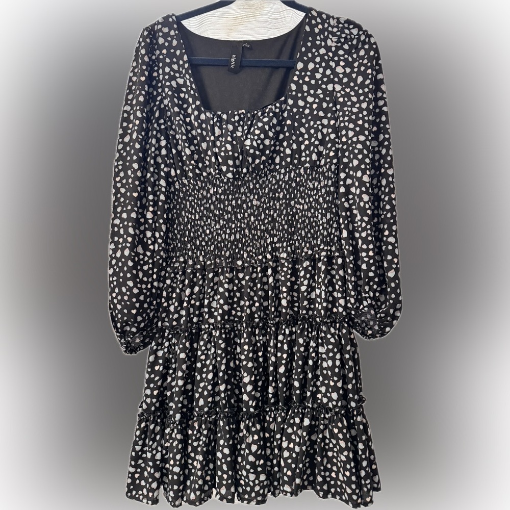 Black and White Tiered Sundress with Bishop Sleeves